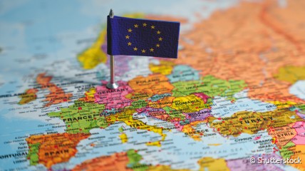 Het kantelende continent. Overleeft Europa de 21ste eeuw?